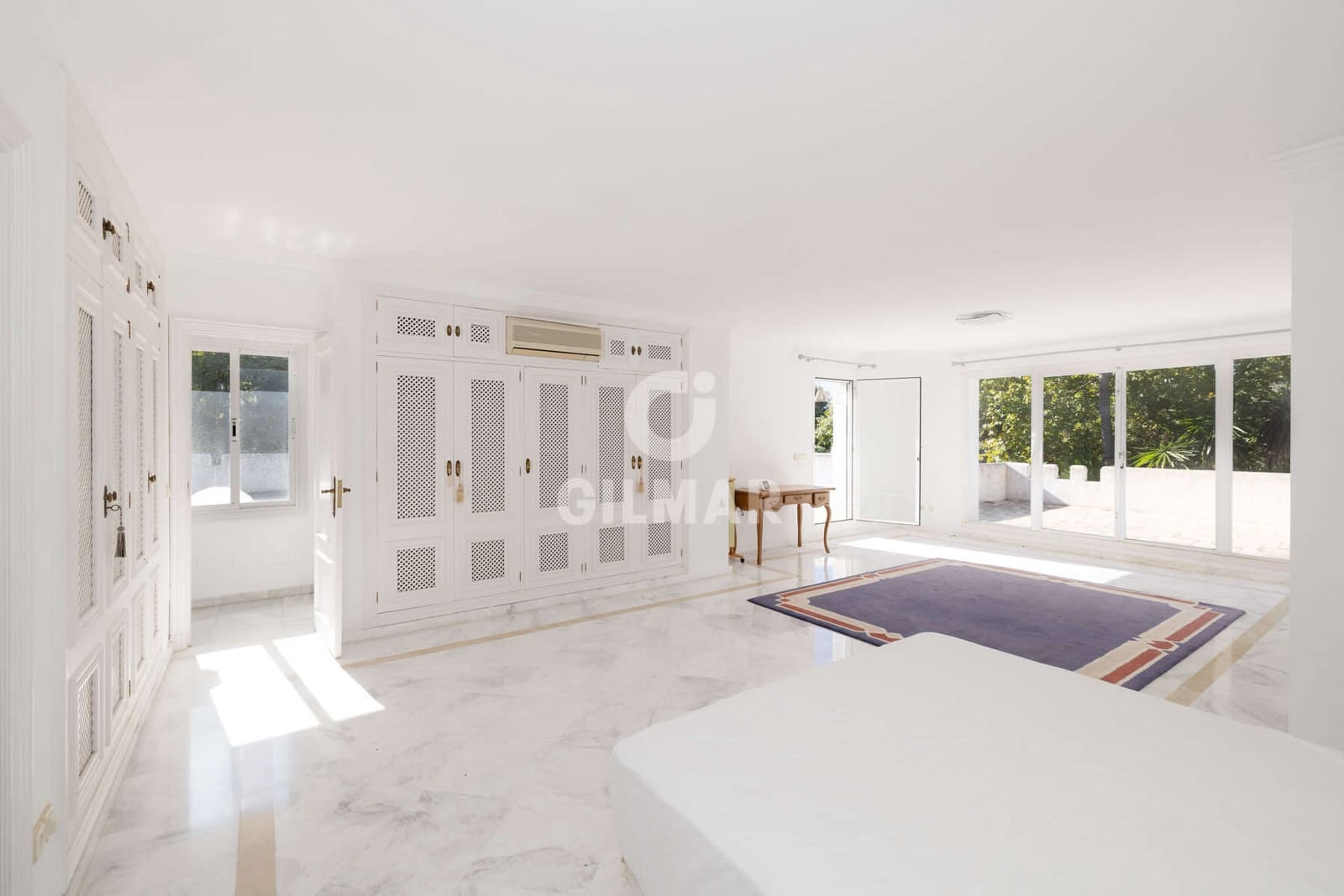 4 sypialnia Willa na sprzedaż w El Paraiso - 1 850 000 € (Ref: 9424026)