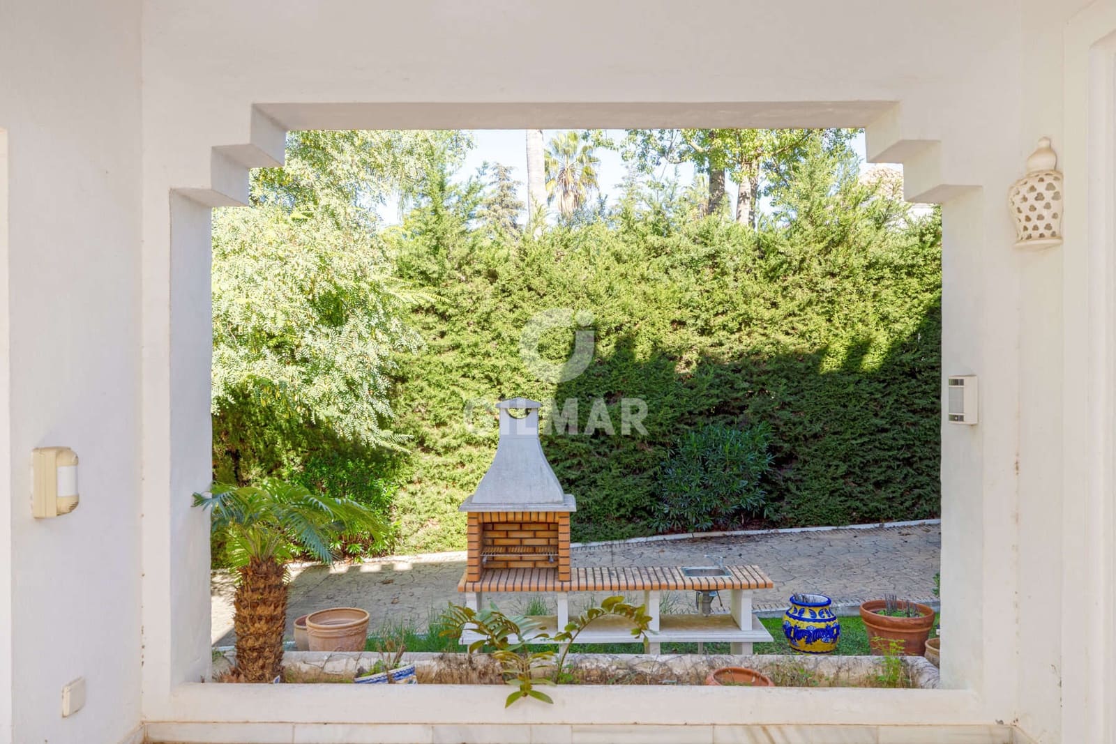 4 sypialnia Willa na sprzedaż w El Paraiso - 1 850 000 € (Ref: 9424026)