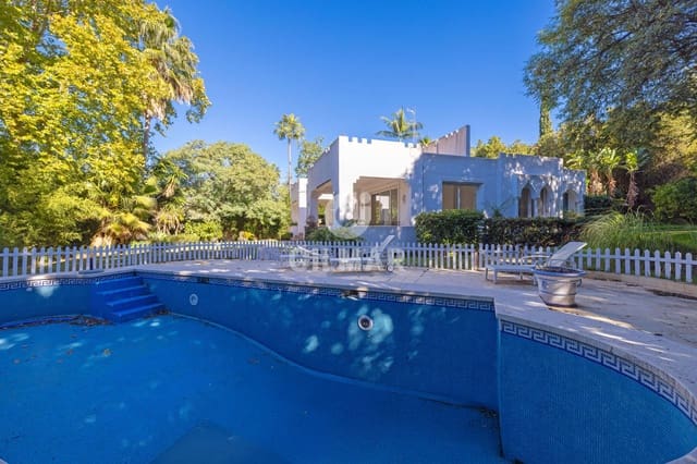 4 sypialnia Willa na sprzedaż w El Paraiso, Estepona - 1 850 000 € (Ref: 9424026)