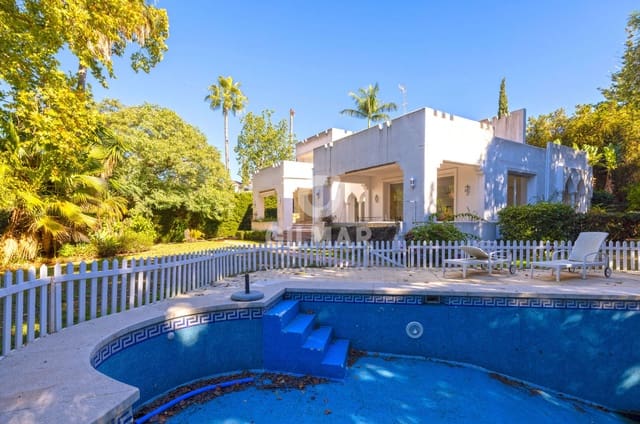 4 sypialnia Willa na sprzedaż w El Paraiso, Estepona - 1 850 000 € (Ref: 9424026)