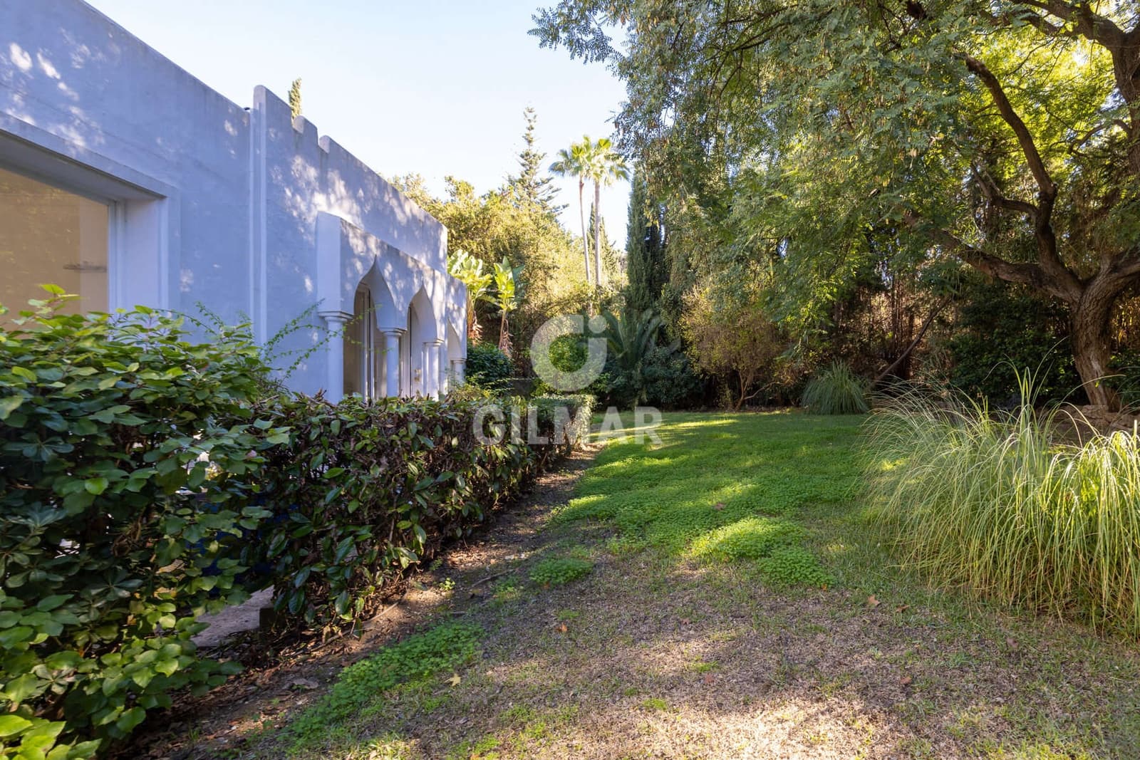 4 sypialnia Willa na sprzedaż w El Paraiso - 1 850 000 € (Ref: 9424026)