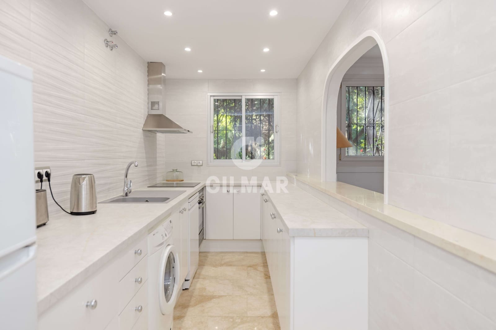 3 soverom Leilighet til salgs i Marbella med svømmebasseng garasje - € 790 000 (Ref: 9424109)