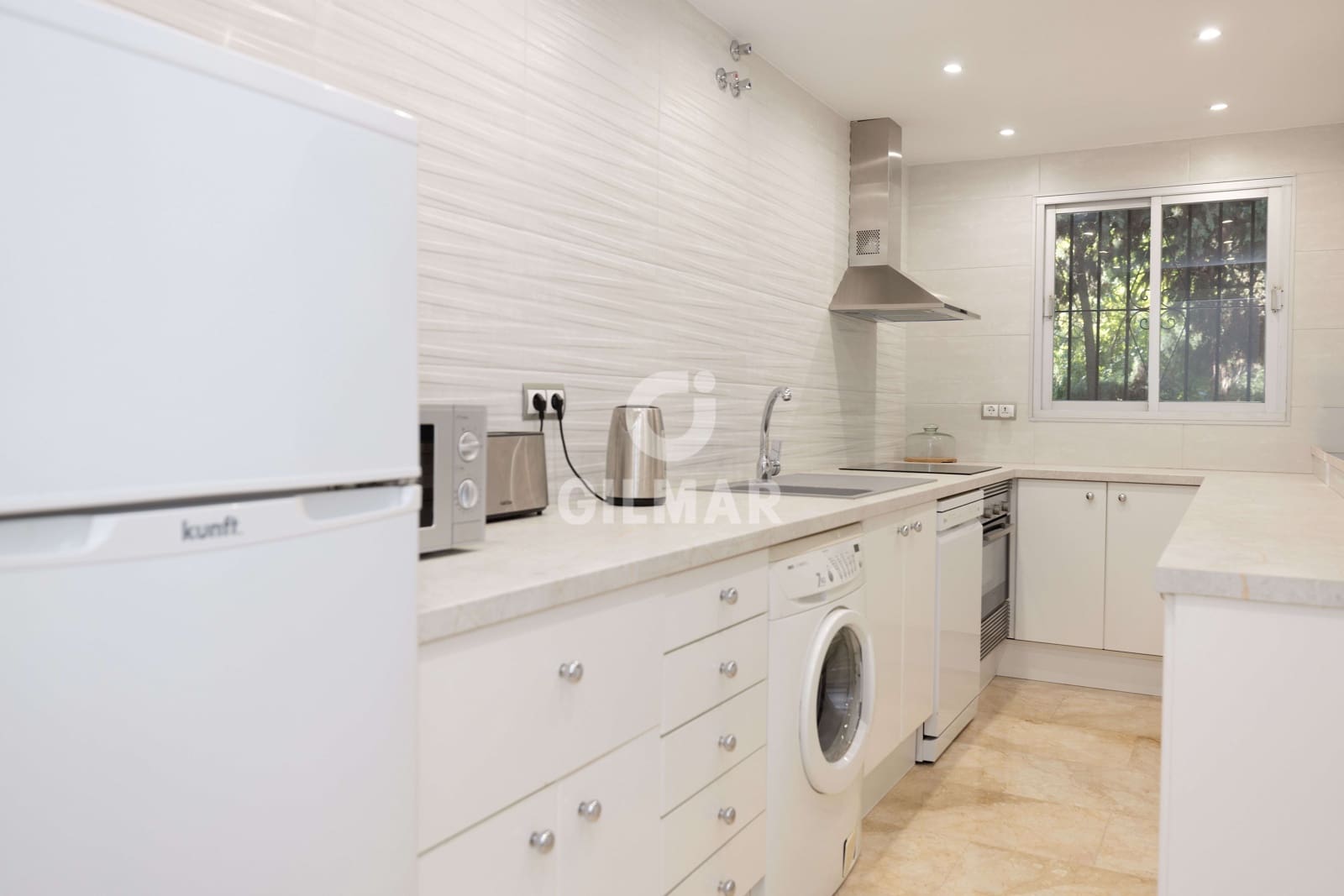 3 soverom Leilighet til salgs i Marbella med svømmebasseng garasje - € 790 000 (Ref: 9424109)