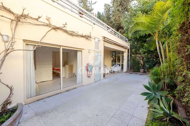 3 quarto Apartamento para venda em Playa Bajadilla - Puertos, Marbella com piscina garagem - 790 000 € (Ref: 9424109)