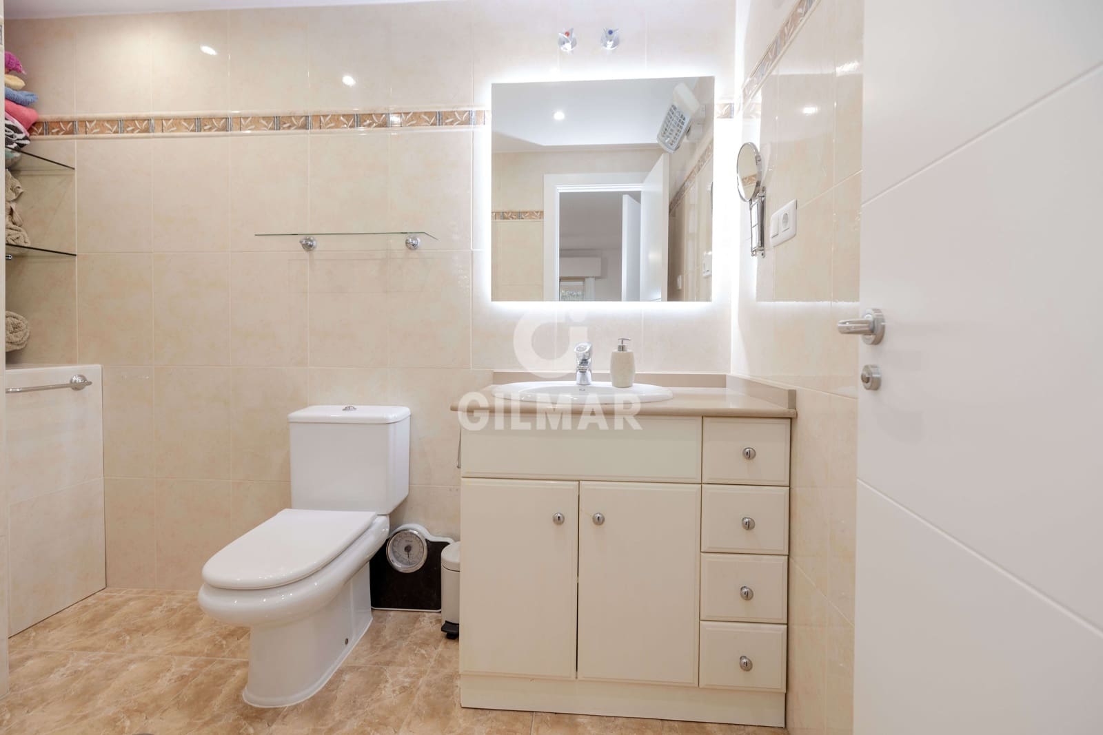 3 soverom Leilighet til salgs i Marbella med svømmebasseng garasje - € 790 000 (Ref: 9424109)