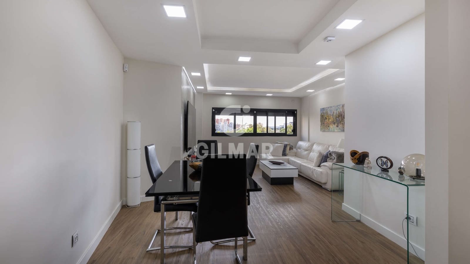 2 slaapkamer Flat te koop in Las Palmas de Gran Canaria met garage - € 325.000 (Ref: 9426243)