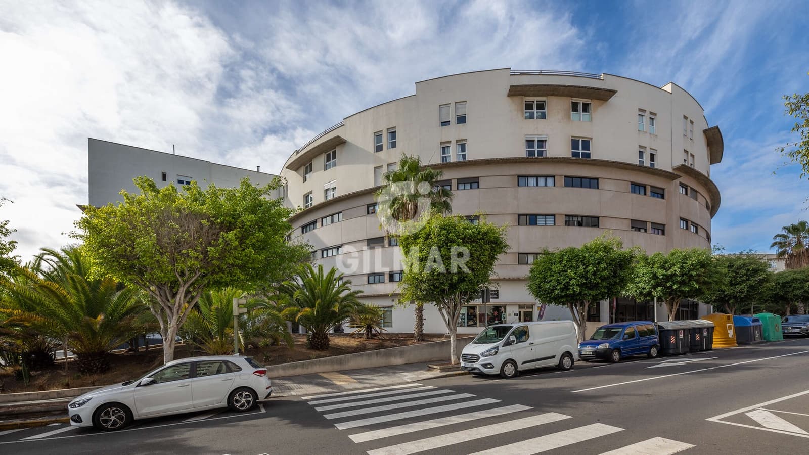 2 slaapkamer Flat te koop in Las Palmas de Gran Canaria met garage - € 325.000 (Ref: 9426243)