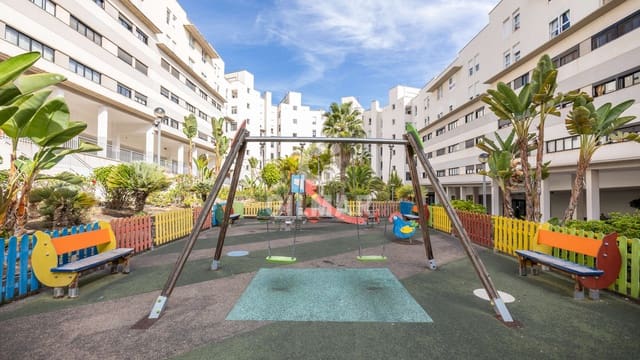 2 slaapkamer Flat te koop in Siete Palmas, Las Palmas de Gran Canaria met garage - € 325.000 (Ref: 9426243)