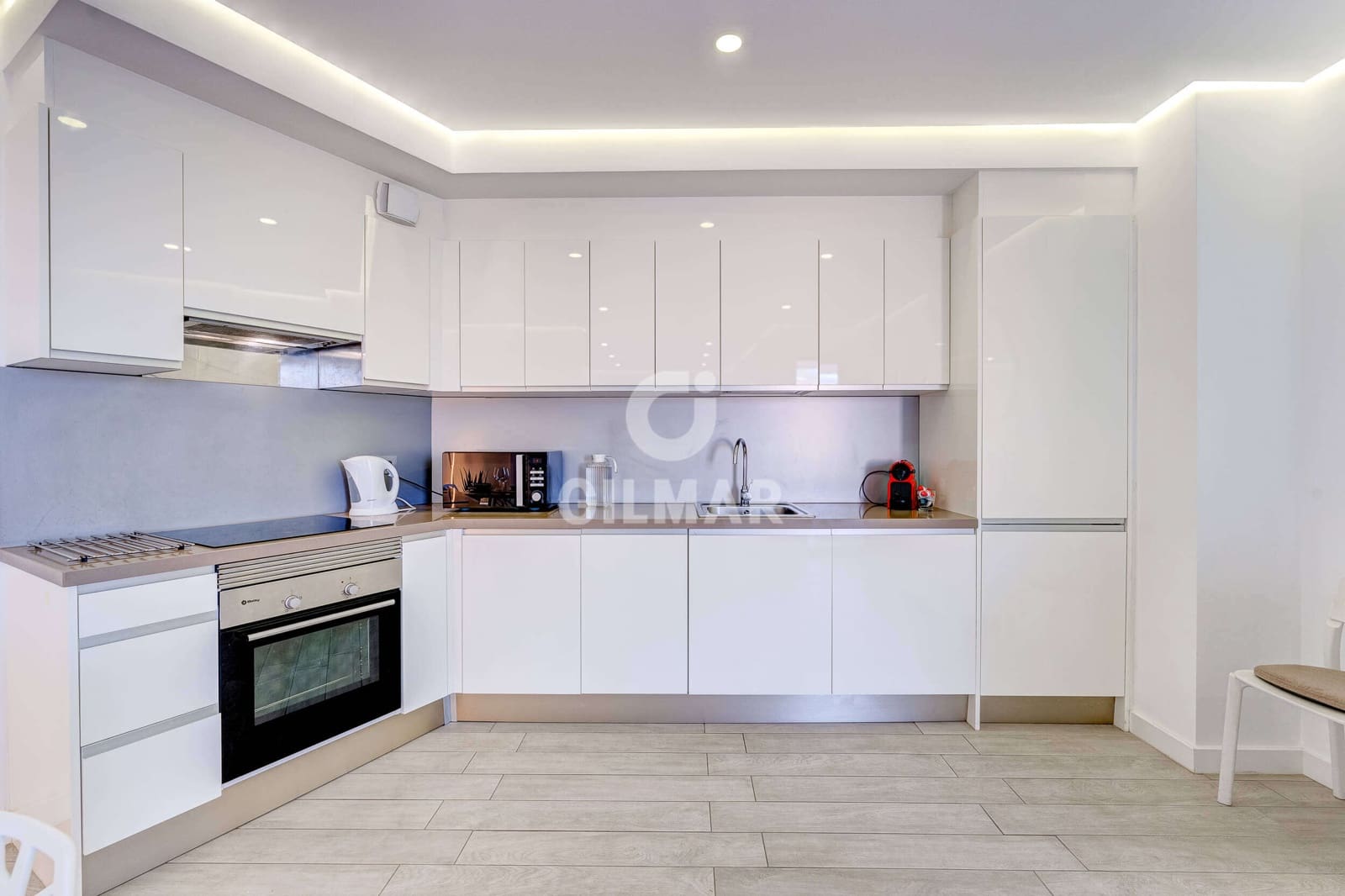 3 bedroom Flat for sale in Playa Paraiso with pool garage - € 690,000 (Ref: 9429039)