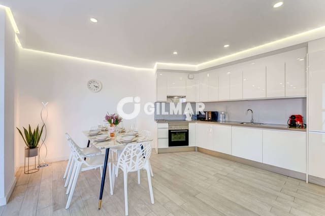 3 soverom Leilighet til salgs i Playa Paraiso, Adeje med svømmebasseng garasje - € 660 000 (Ref: 9429039)