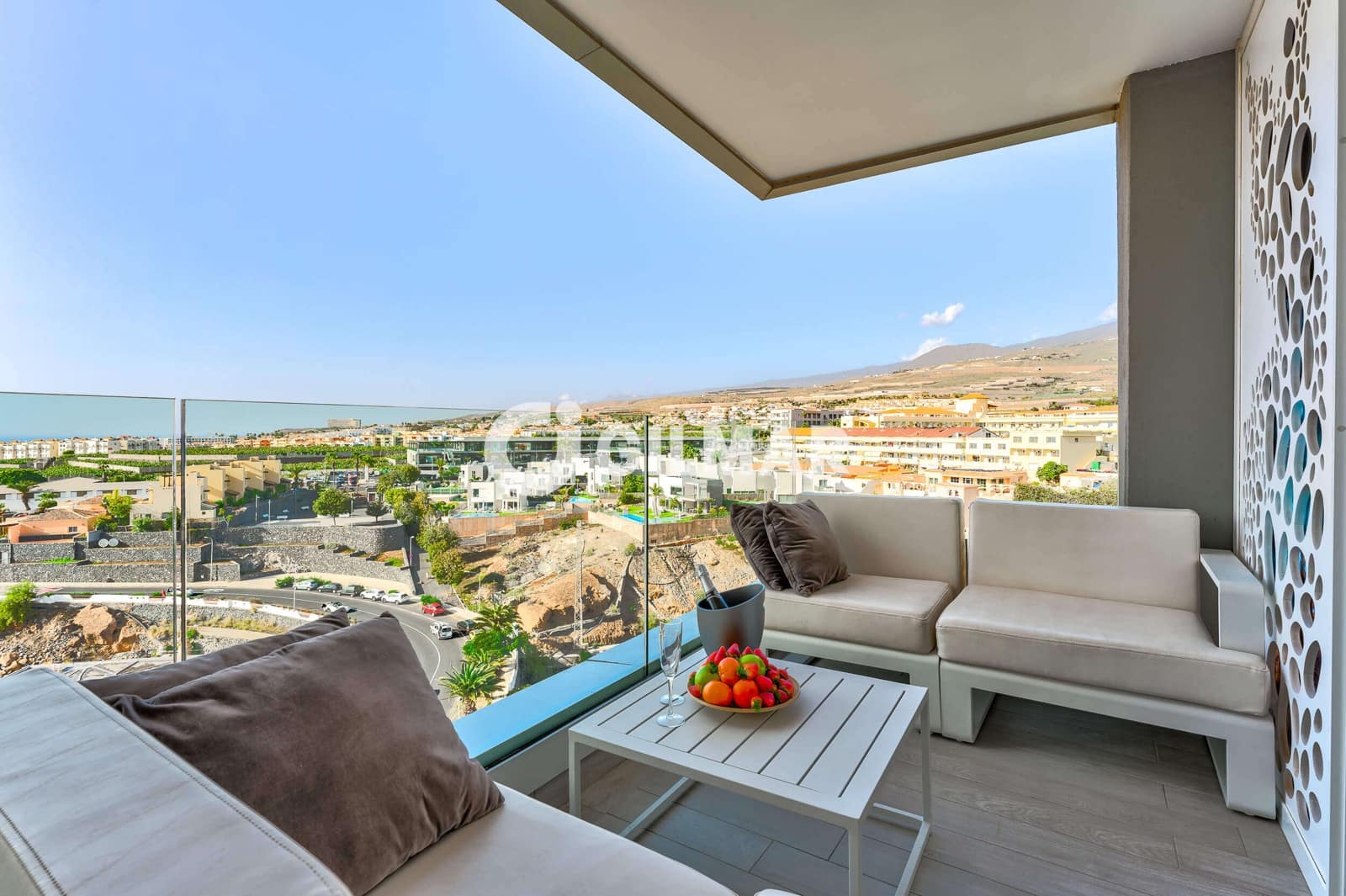 3 sovrum Lägenhet till salu i Playa Paraiso med pool garage - 630 000 € (Ref: 9429039)