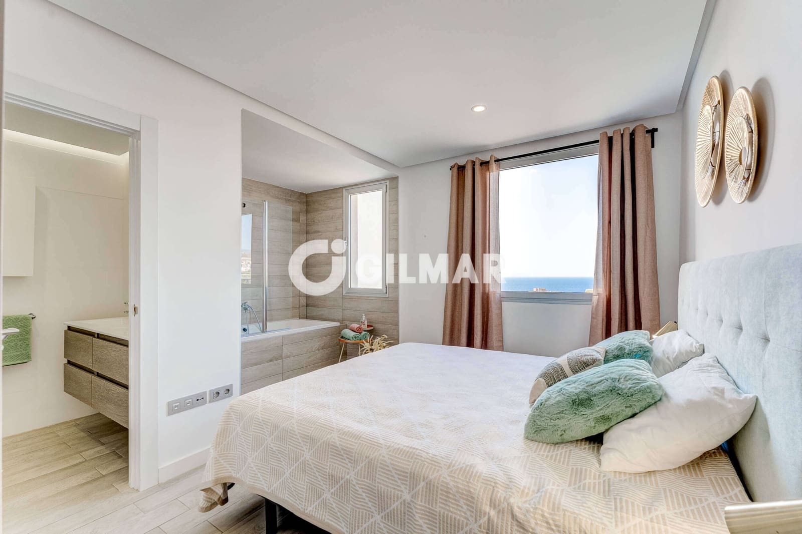 3 sovrum Lägenhet till salu i Playa Paraiso med pool garage - 630 000 € (Ref: 9429039)