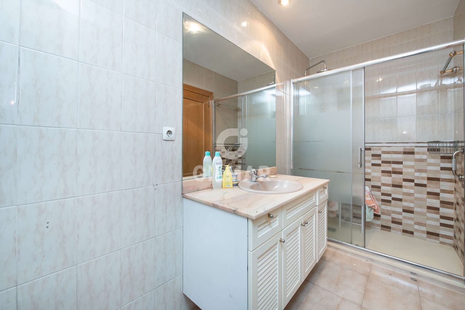 5 slaapkamer Flat te koop in Madrid stad met zwembad garage - € 1.500.000 (Ref: 9429471)