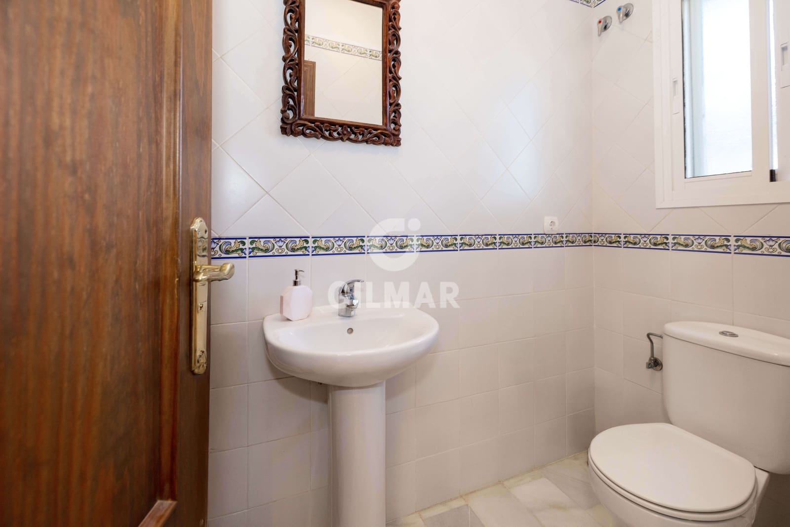 3 slaapkamer Rijtjeshuis te koop in Marbella met zwembad garage - € 790.000 (Ref: 9432818)