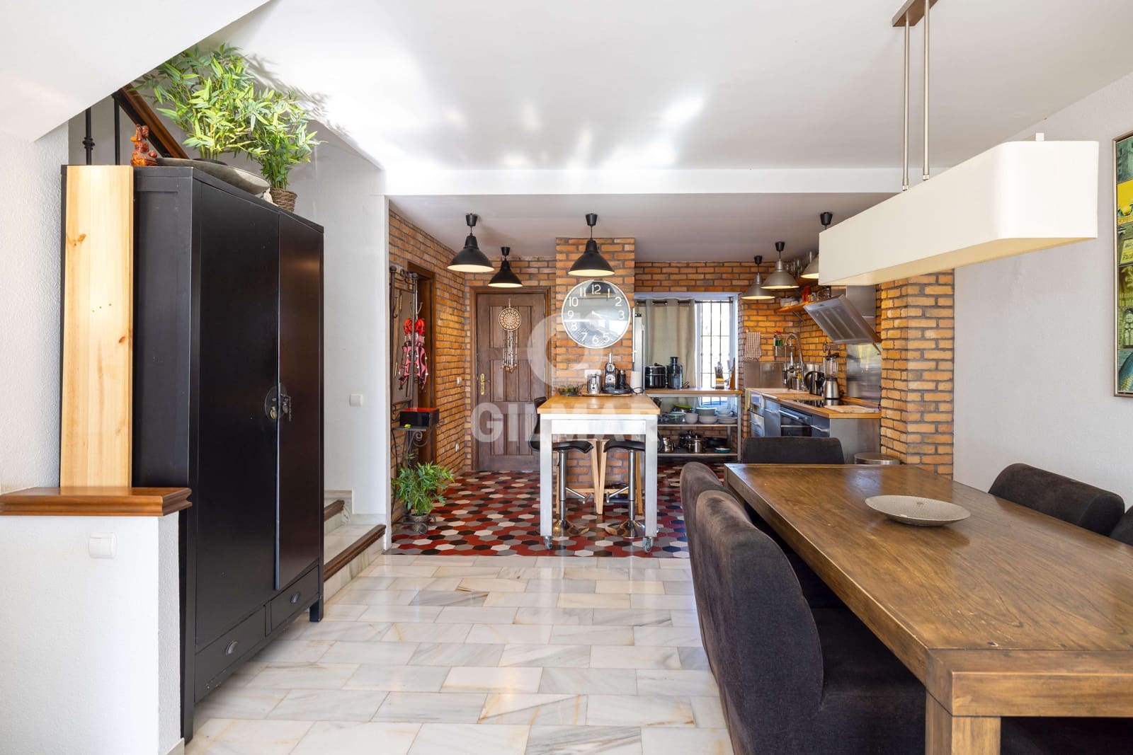 3 slaapkamer Rijtjeshuis te koop in Marbella met zwembad garage - € 790.000 (Ref: 9432818)