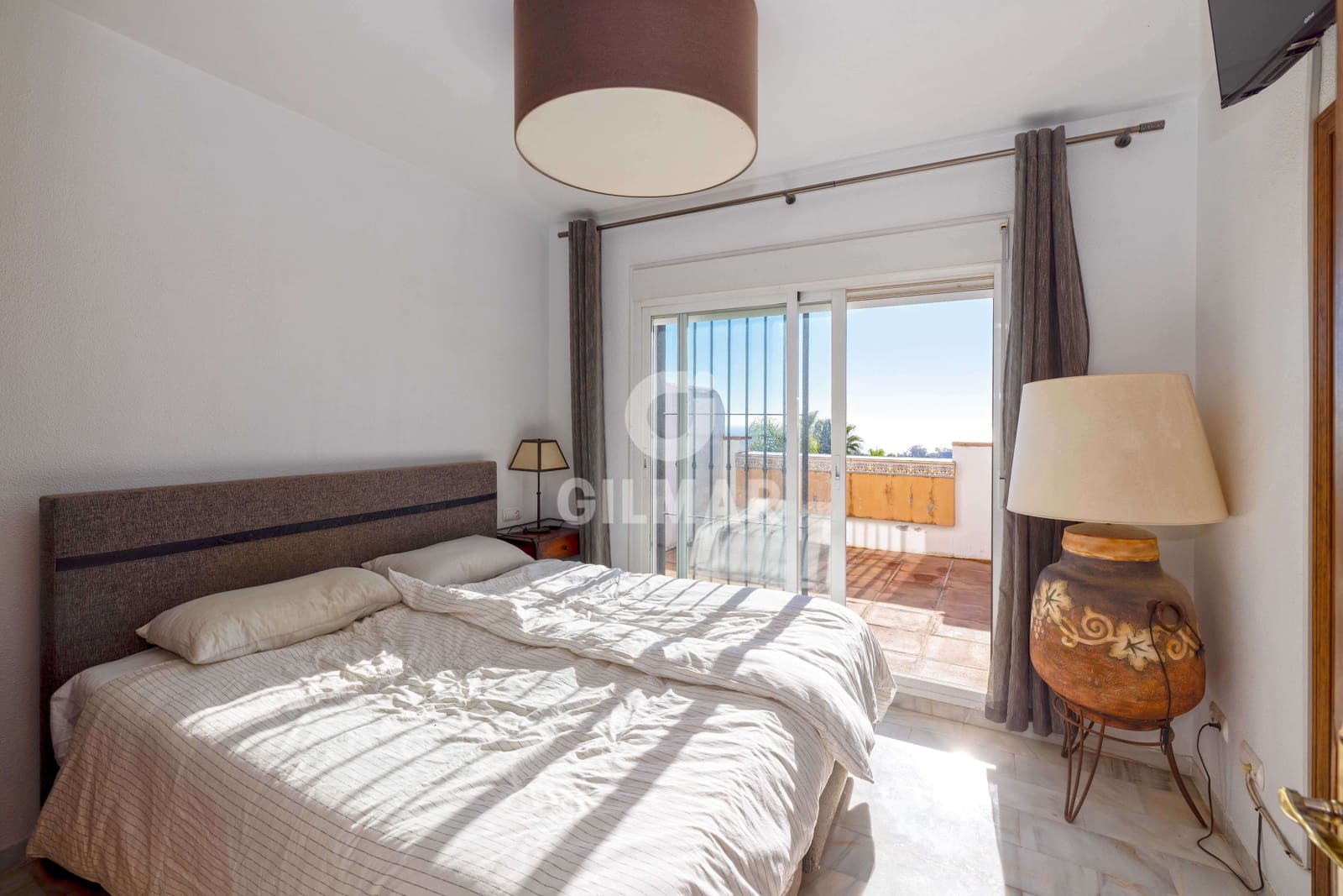 3 slaapkamer Rijtjeshuis te koop in Marbella met zwembad garage - € 790.000 (Ref: 9432818)