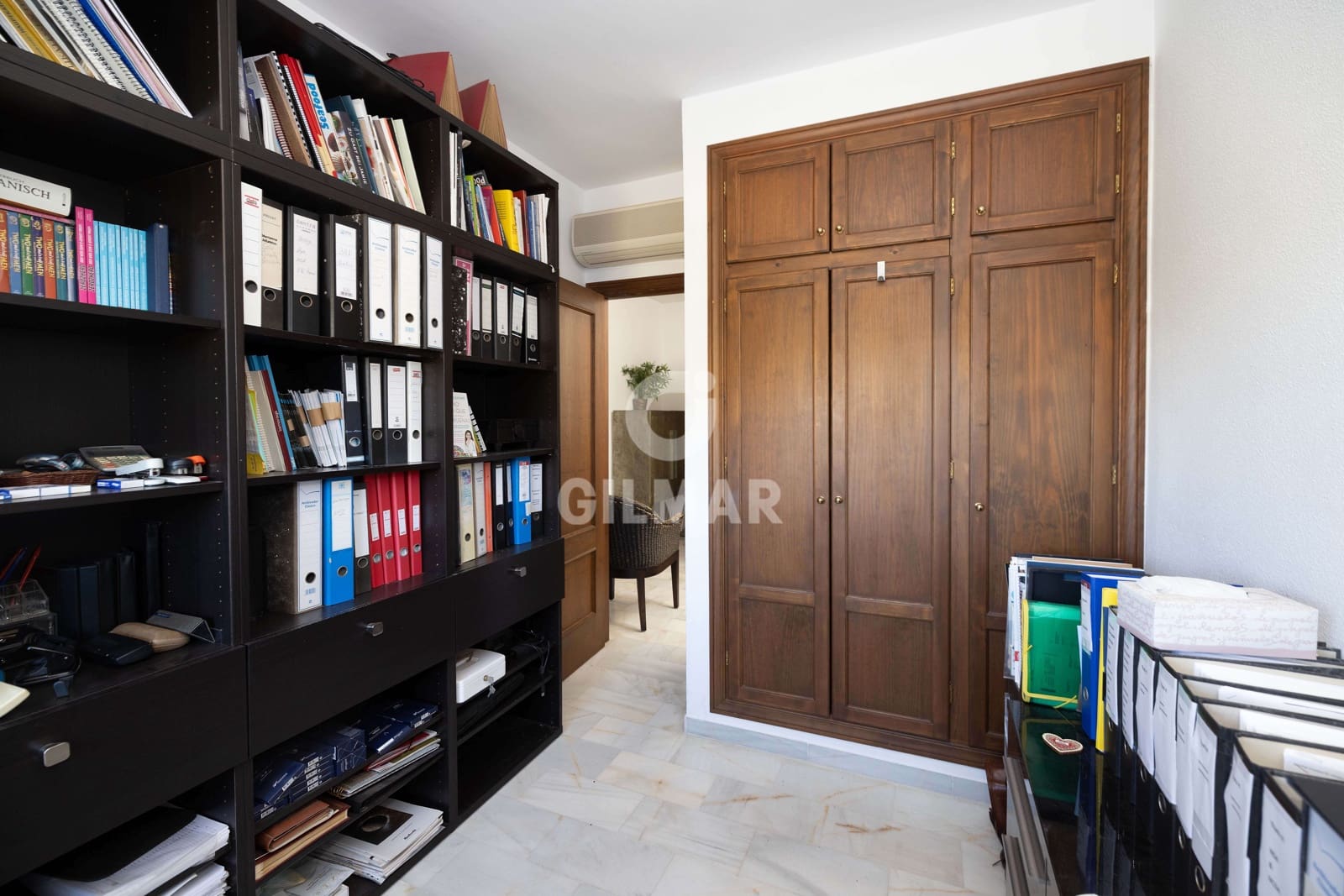 3 slaapkamer Rijtjeshuis te koop in Marbella met zwembad garage - € 790.000 (Ref: 9432818)