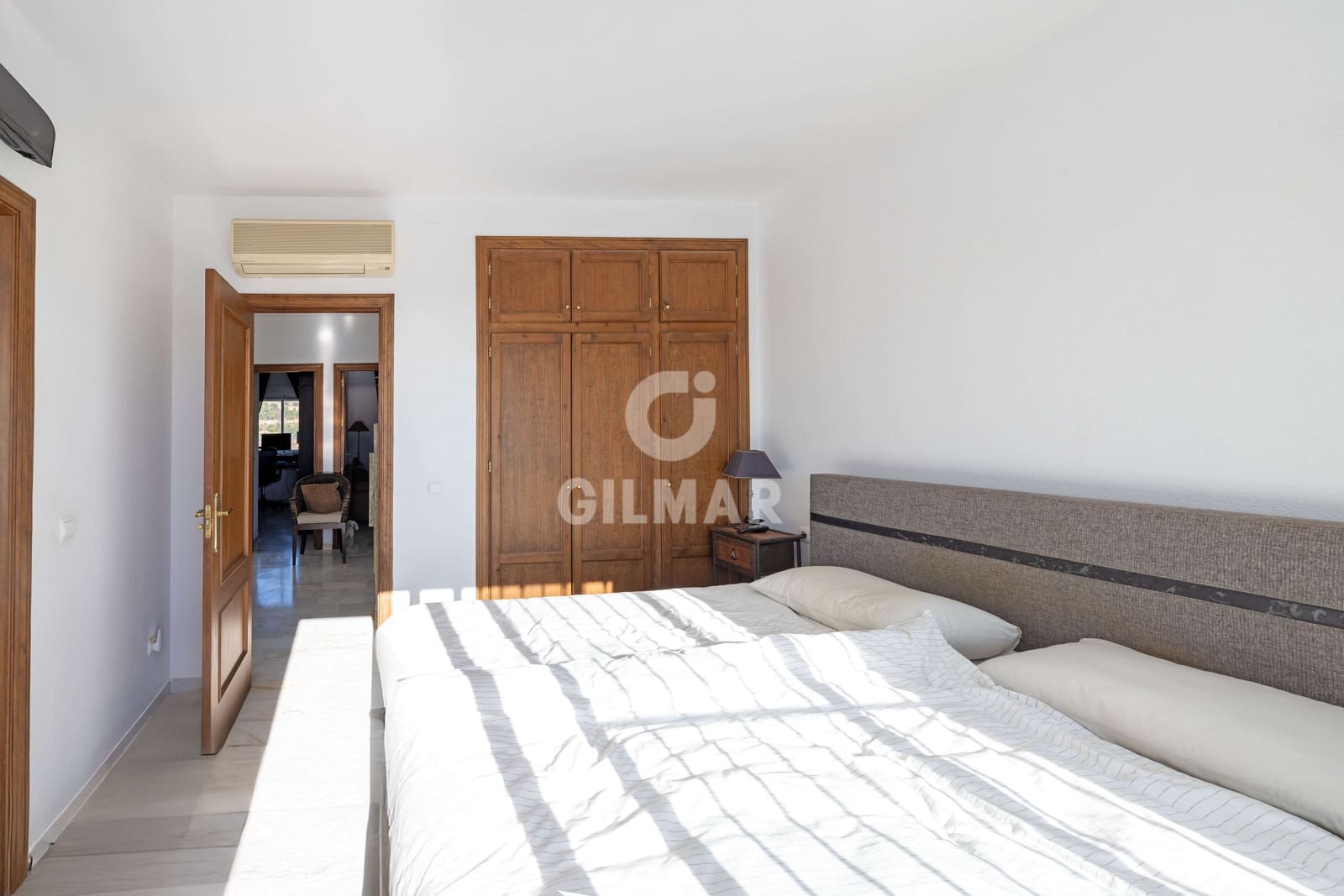 3 slaapkamer Rijtjeshuis te koop in Marbella met zwembad garage - € 790.000 (Ref: 9432818)