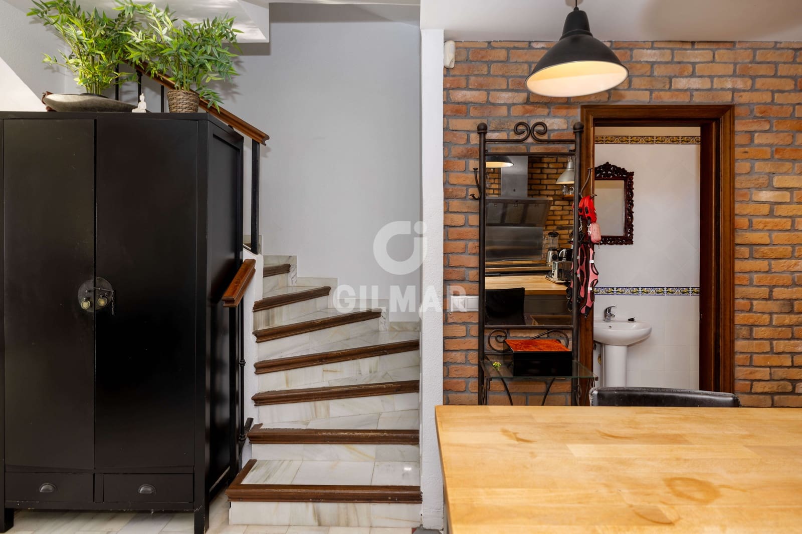 3 slaapkamer Rijtjeshuis te koop in Marbella met zwembad garage - € 790.000 (Ref: 9432818)