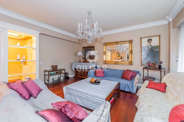 6 soverom Leilighet til salgs i Ciudad Universitaria, Madrid by med svømmebasseng garasje - € 1 490 000 (Ref: 9435027)