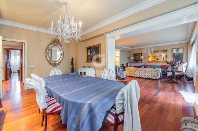 6 soverom Leilighet til salgs i Ciudad Universitaria, Madrid by med svømmebasseng garasje - € 1 490 000 (Ref: 9435027)