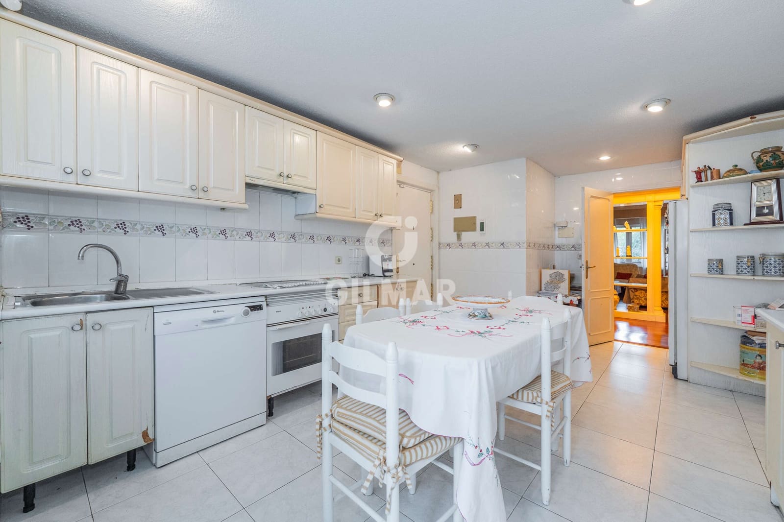 6 soverom Leilighet til salgs i Madrid by med svømmebasseng garasje - € 1 490 000 (Ref: 9435027)