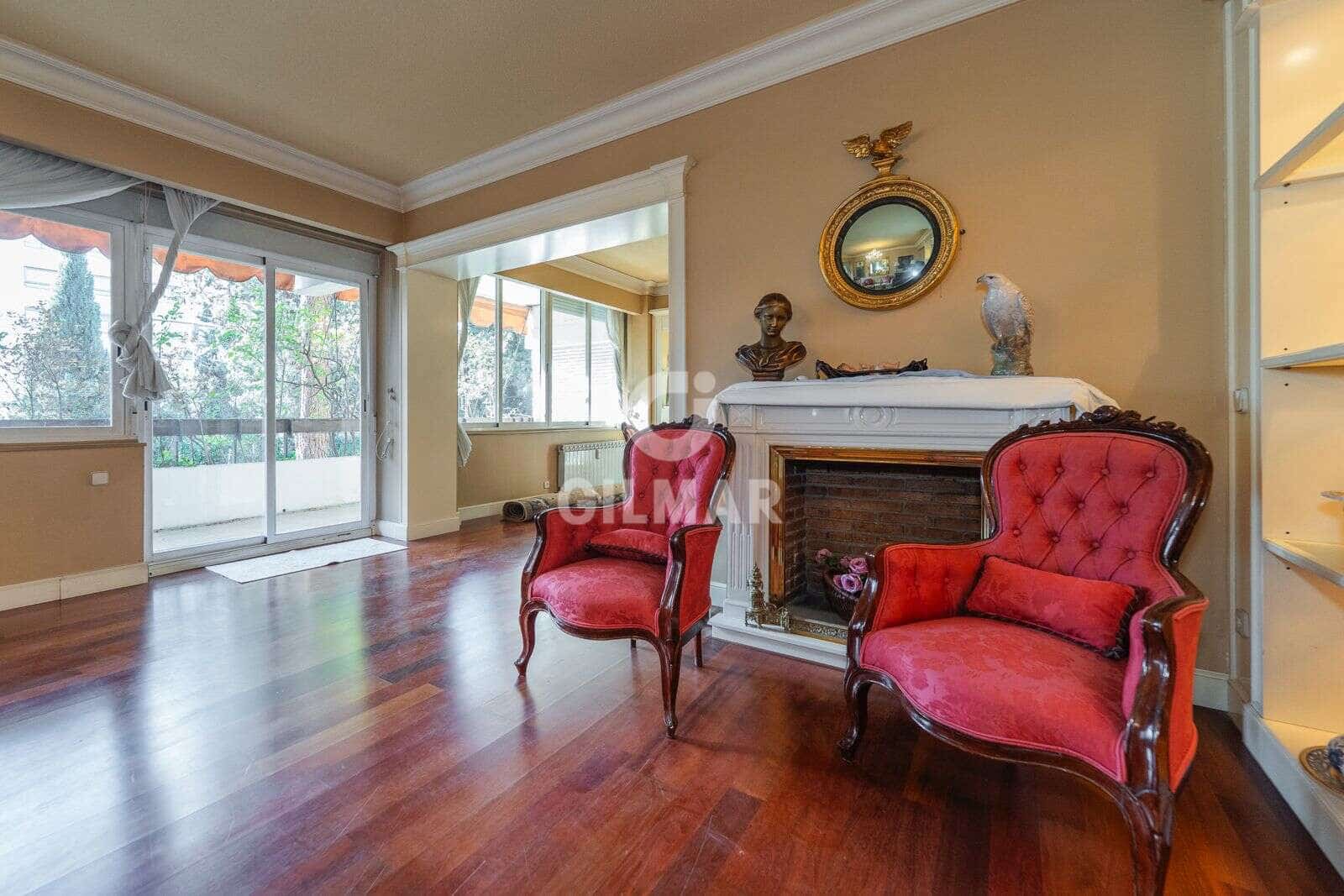 6 soverom Leilighet til salgs i Madrid by med svømmebasseng garasje - € 1 490 000 (Ref: 9435027)