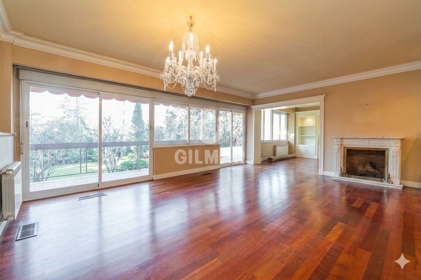 6 sovrum Lägenhet till salu i Madrid stad med pool garage - 1 350 000 € (Ref: 9435027)