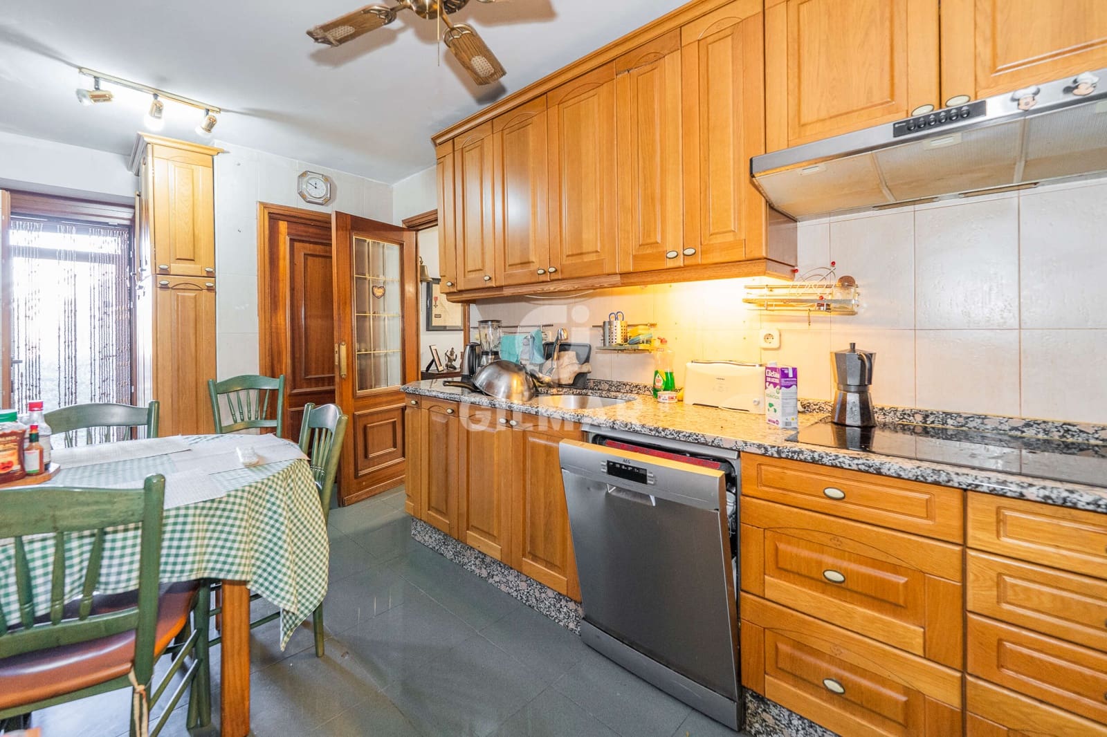 7 quarto Moradia Geminada para venda em Madrid cidade com piscina garagem - 1 490 000 € (Ref: 9436516)