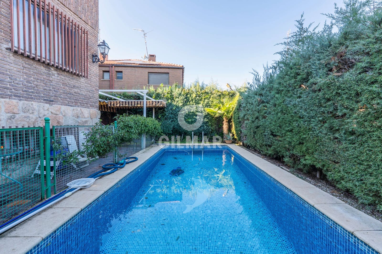 7 quarto Moradia Geminada para venda em Madrid cidade com piscina garagem - 1 490 000 € (Ref: 9436516)