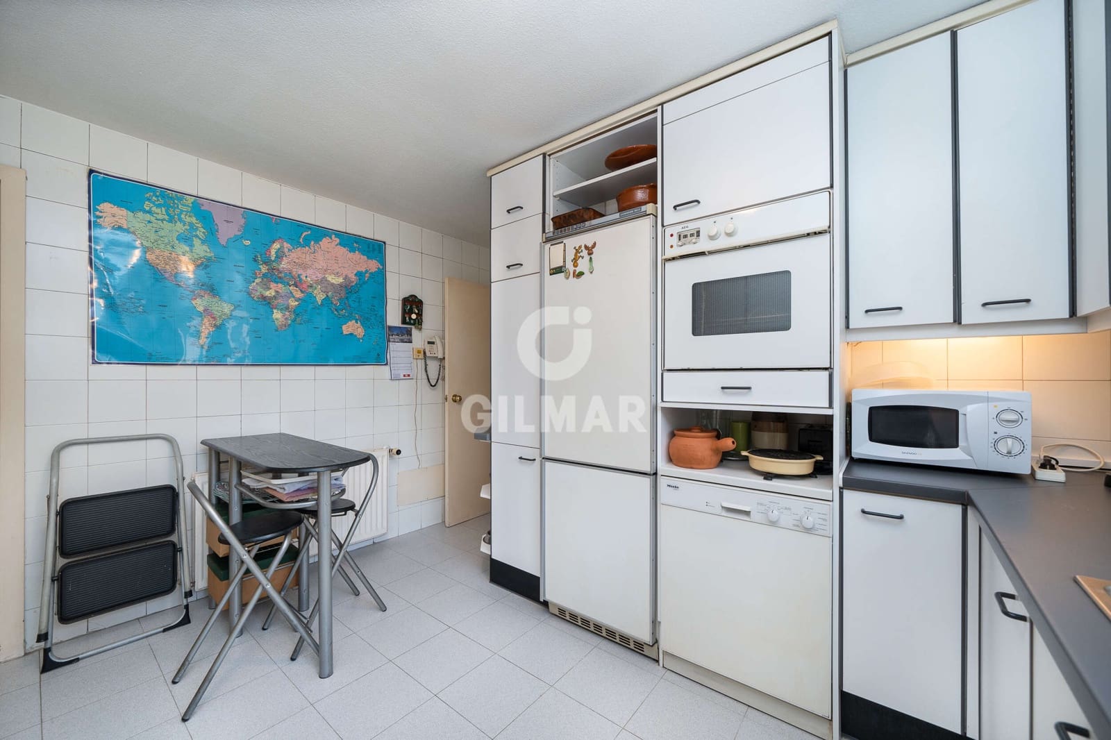 5 bedroom Terraced Villa for sale in Madrid city with pool garage - € 1,849,000 (Ref: 9444546)