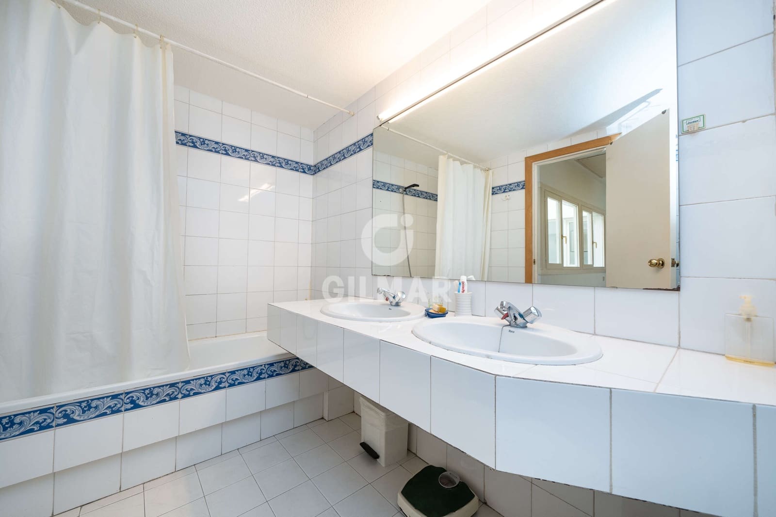 5 bedroom Terraced Villa for sale in Madrid city with pool garage - € 1,849,000 (Ref: 9444546)