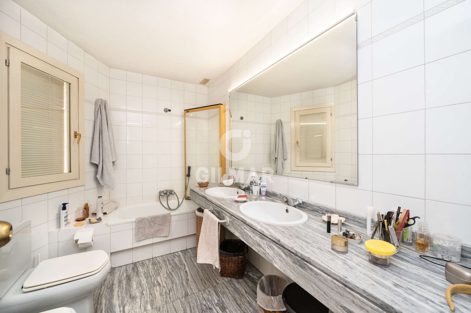 5 bedroom Terraced Villa for sale in Madrid city with pool garage - € 1,849,000 (Ref: 9444546)