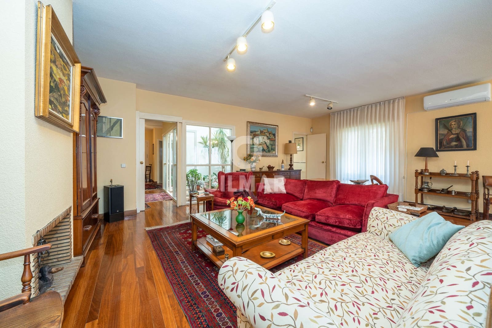 5 bedroom Terraced Villa for sale in Madrid city with pool garage - € 1,849,000 (Ref: 9444546)