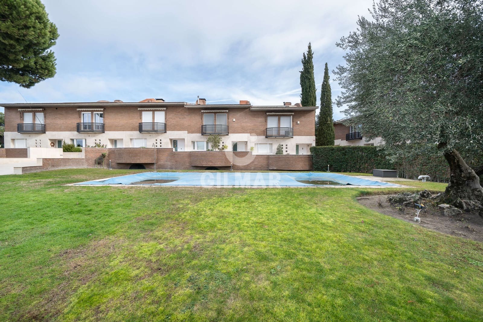 5 bedroom Terraced Villa for sale in Madrid city with pool garage - € 1,849,000 (Ref: 9444546)