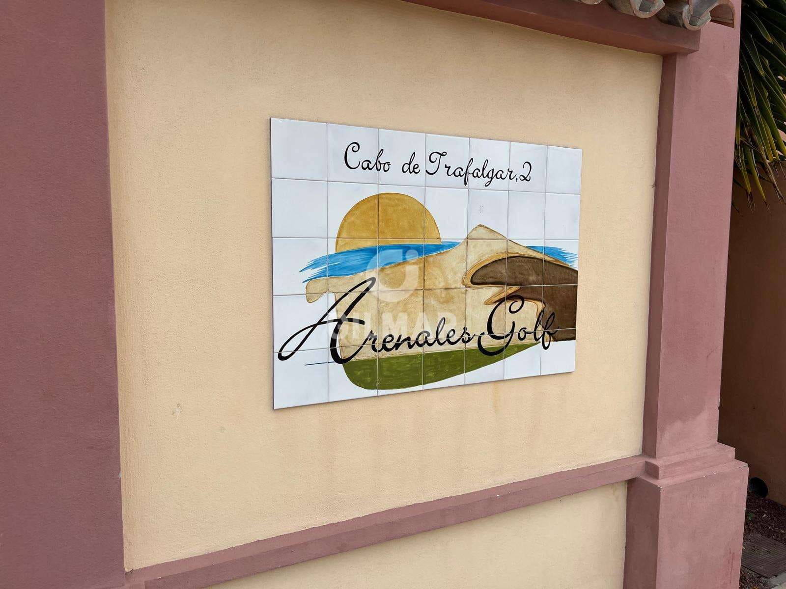 3 soveværelse Semi-Rækkehus til salg i Zahara de los Atunes med swimmingpool garage - € 465.000 (Ref: 9445467)