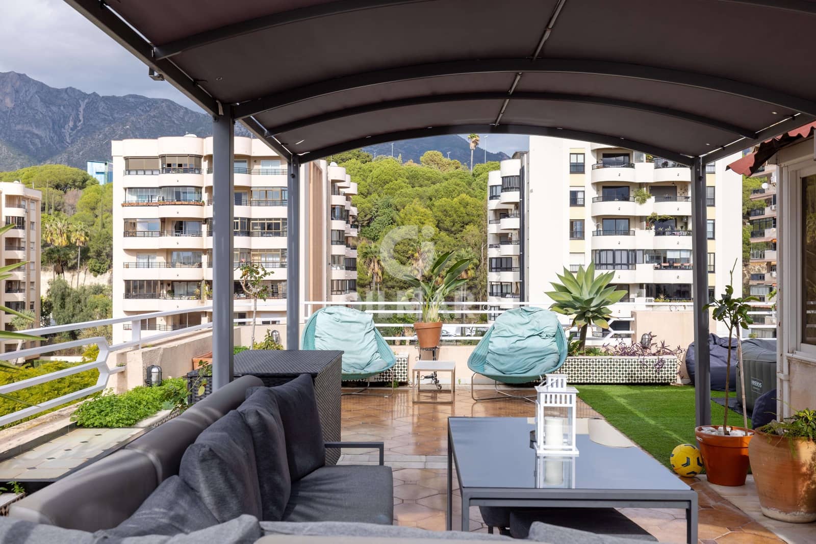 3 soveværelse Lejlighed til salg i Marbella med garage - € 790.000 (Ref: 9447311)