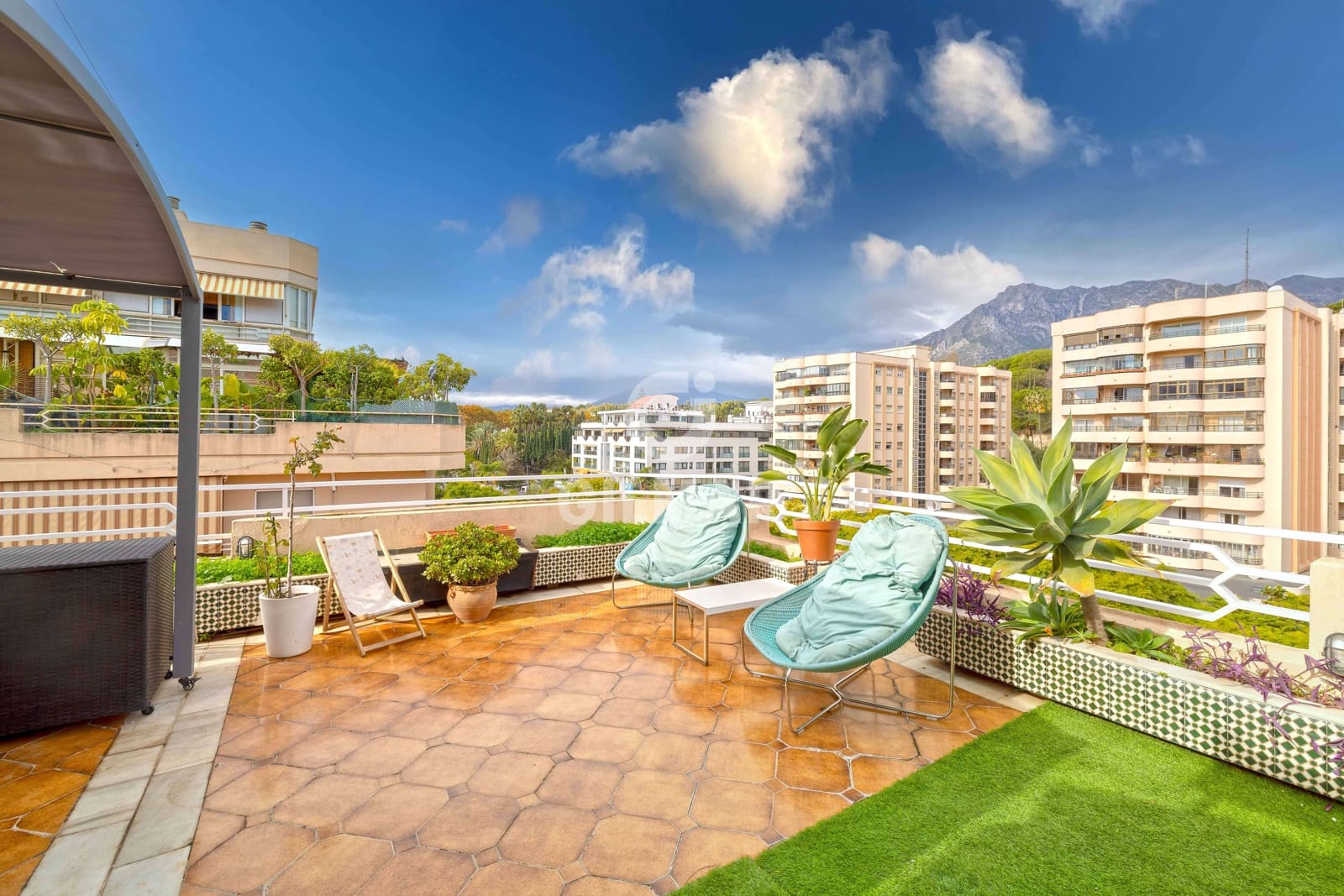 3 soveværelse Lejlighed til salg i Marbella med garage - € 790.000 (Ref: 9447311)