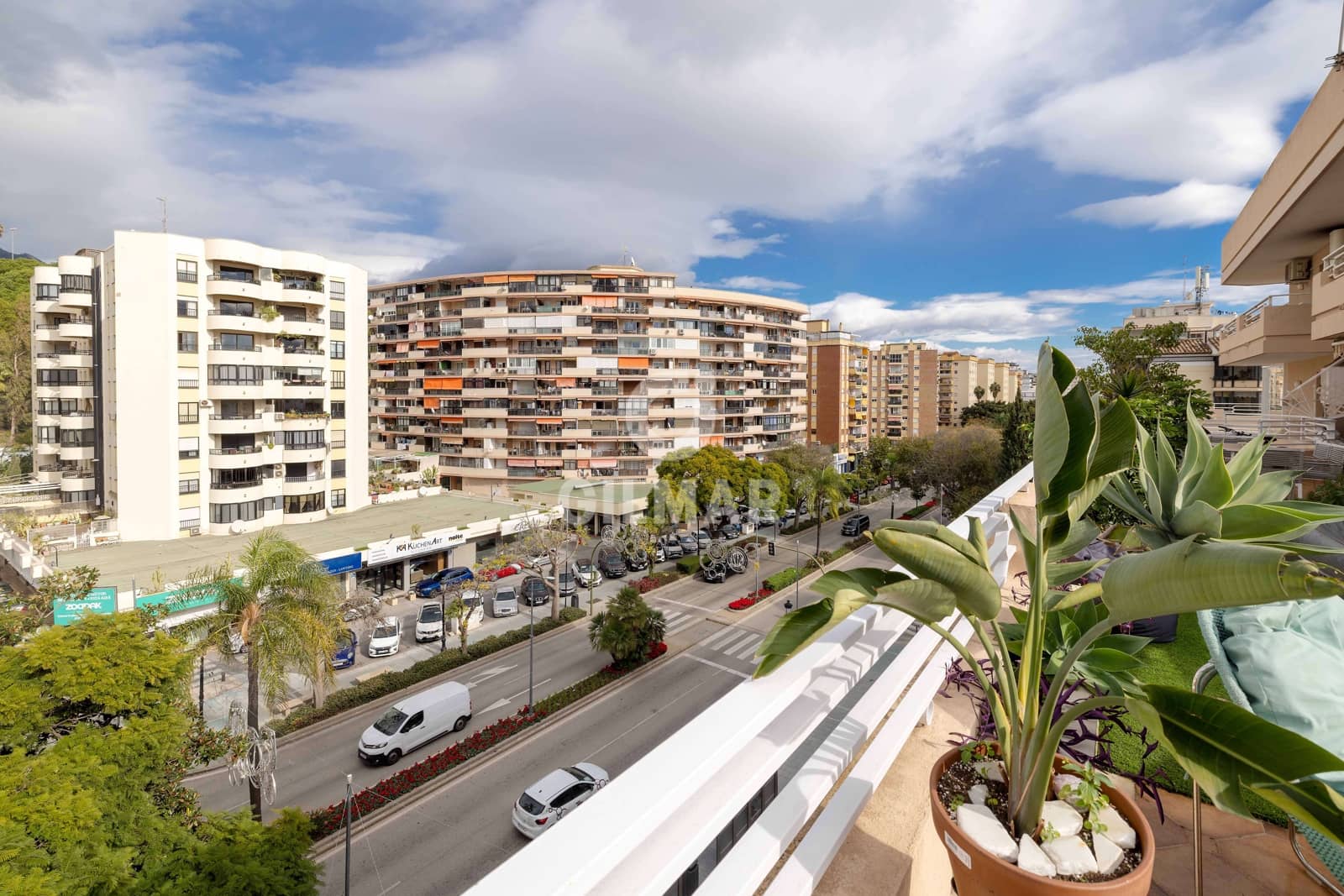 3 soveværelse Lejlighed til salg i Marbella med garage - € 790.000 (Ref: 9447311)