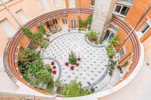 5 quarto Apartamento para venda em Triana Casco Antiguo, Sevilha cidade com garagem - 599 000 € (Ref: 9448470)