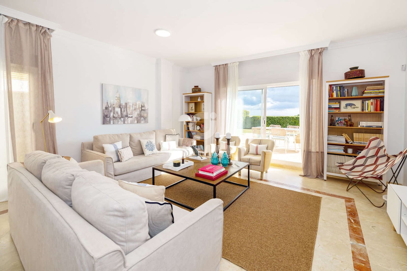 3 bedroom Flat for sale in Sotogrande with garage - € 550,000 (Ref: 9449389)