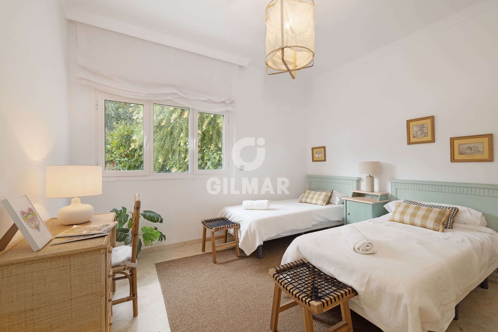 3 bedroom Flat for sale in Sotogrande with garage - € 550,000 (Ref: 9449389)