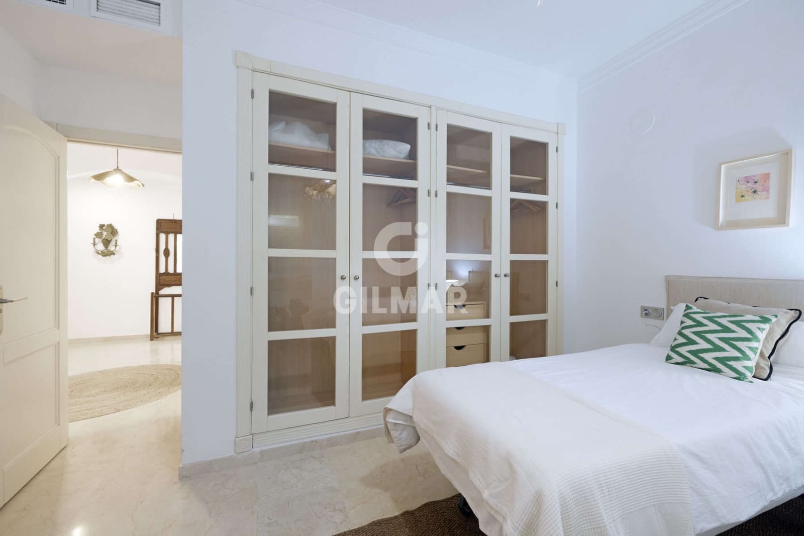 3 bedroom Flat for sale in Sotogrande with garage - € 550,000 (Ref: 9449389)