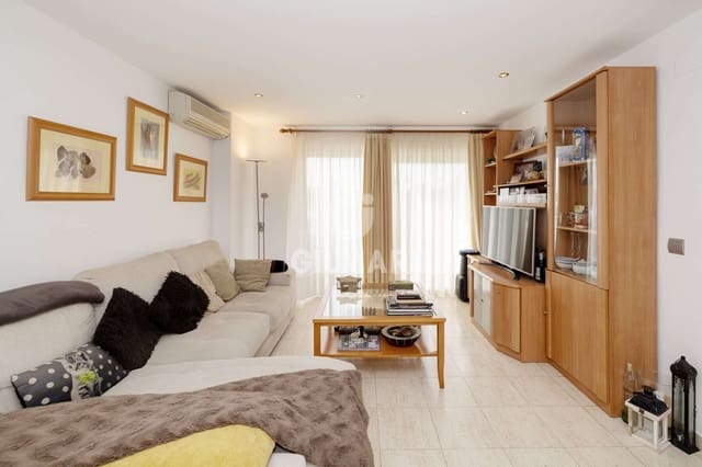 3 quarto Apartamento para venda em Estepona - 300 000 € (Ref: 9451096)