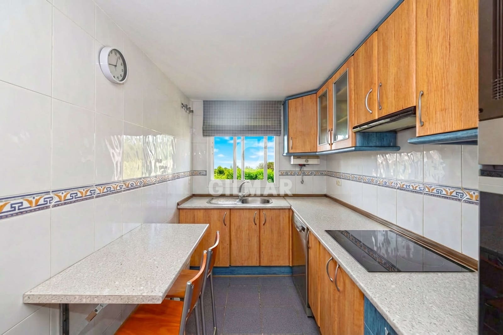 3 soverom Leilighet til salgs i Estepona - € 300 000 (Ref: 9451096)