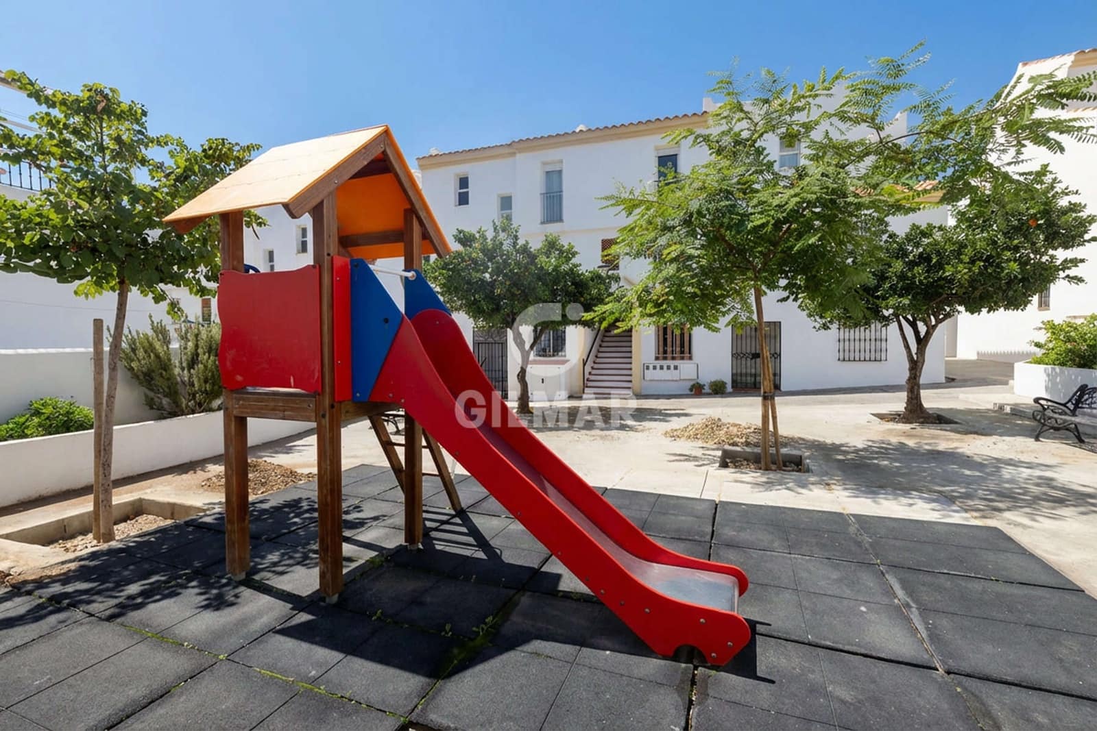 3 soverom Leilighet til salgs i Estepona - € 300 000 (Ref: 9451096)