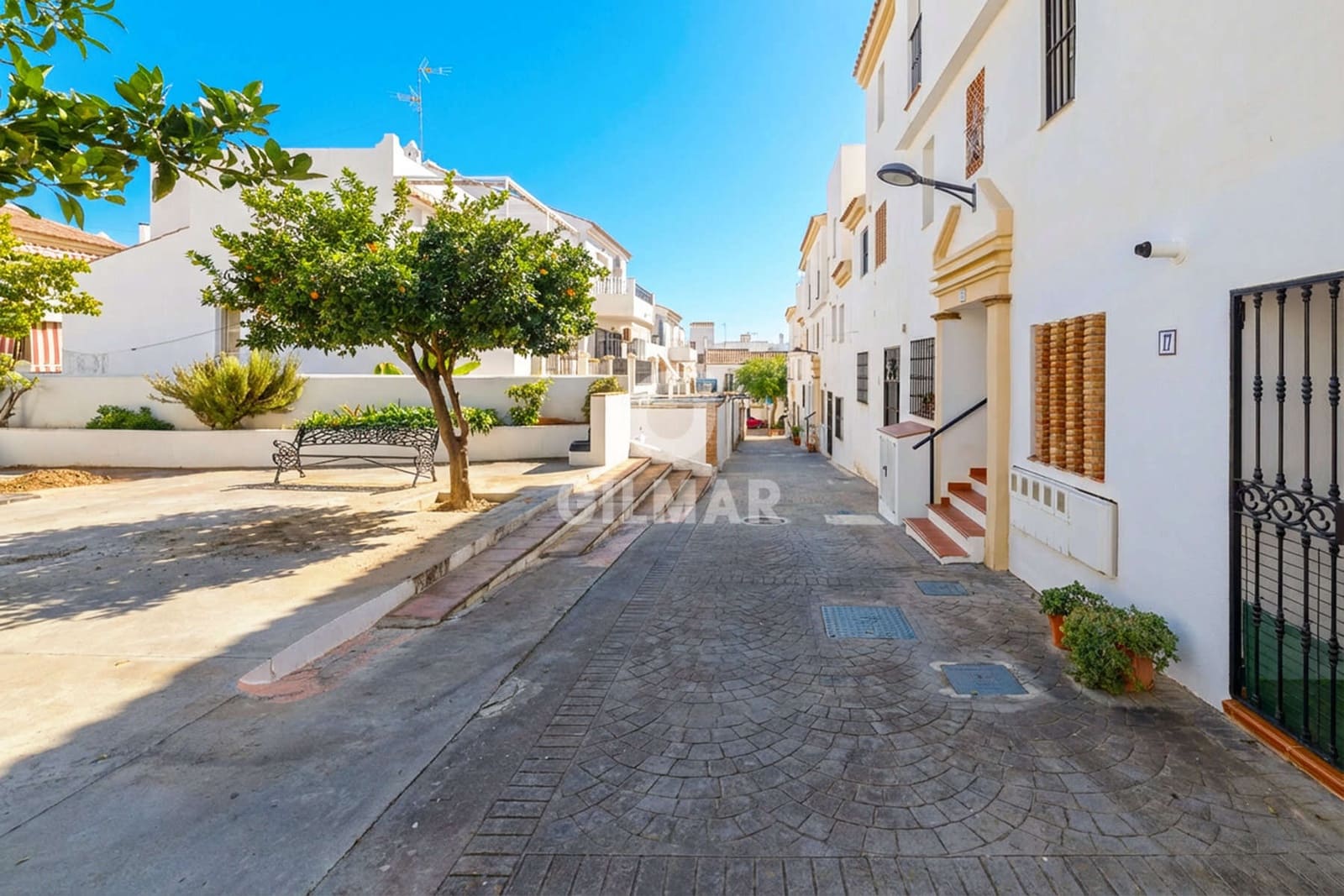 3 soverom Leilighet til salgs i Estepona - € 300 000 (Ref: 9451096)