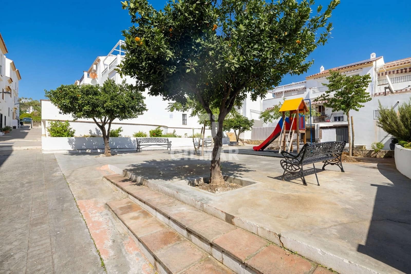 3 soverom Leilighet til salgs i Estepona - € 300 000 (Ref: 9451096)