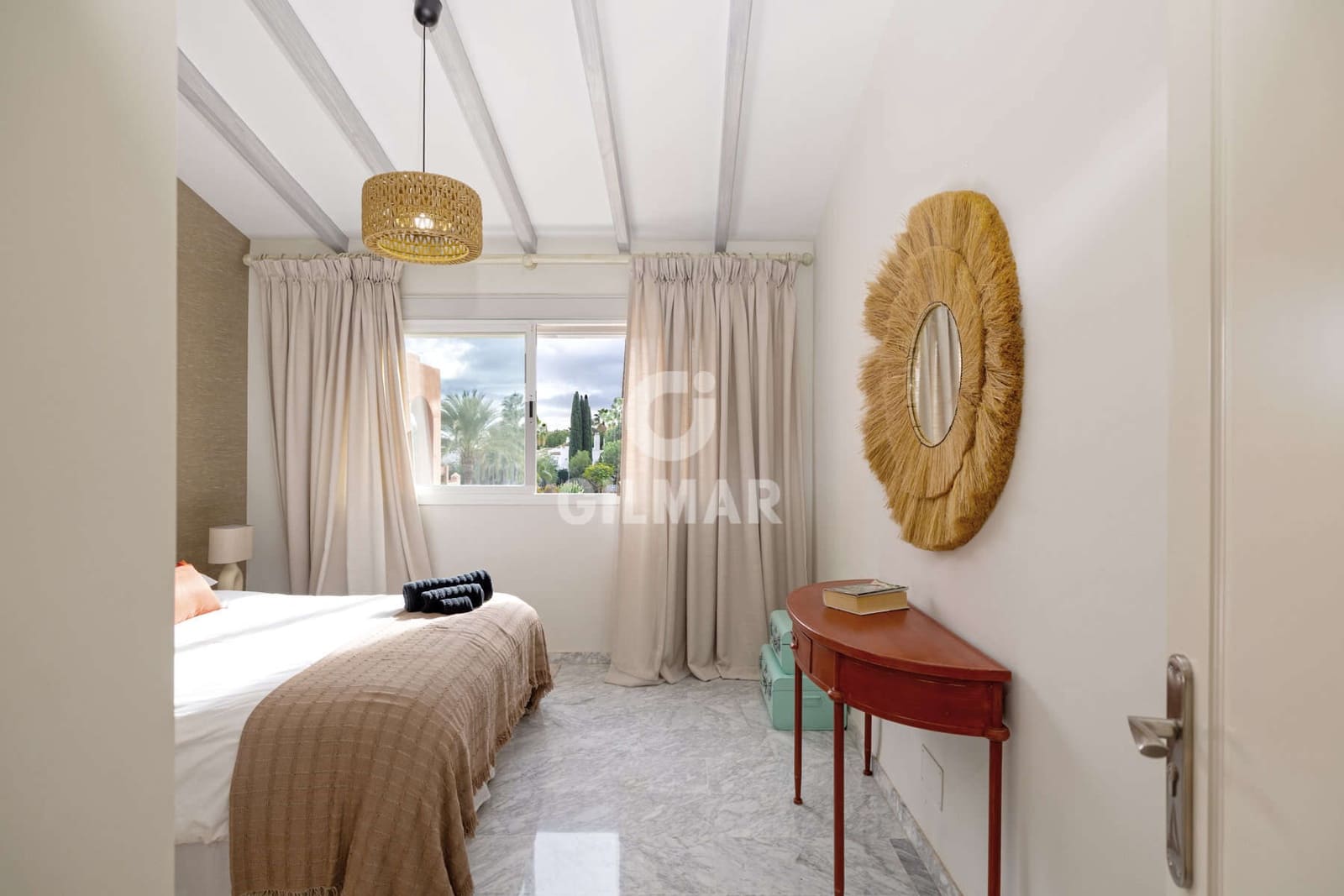 4 makuuhuone Kattohuoneisto myytävänä paikassa Atalaya-Isdabe mukana 
autotalli - 1 290 000 € (Ref: 9451097)