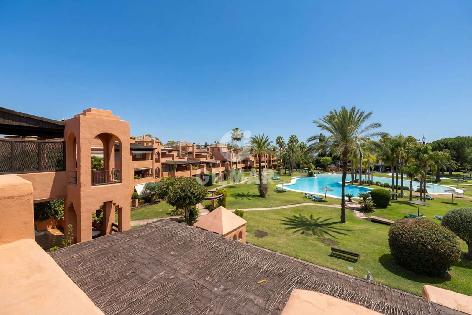 4 makuuhuone Kattohuoneisto myytävänä paikassa Atalaya-Isdabe mukana 
autotalli - 1 290 000 € (Ref: 9451097)